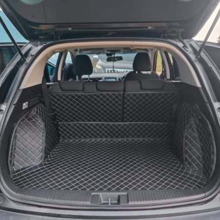 Harrier Full boot coverage Fitted with black beige 3D car mats